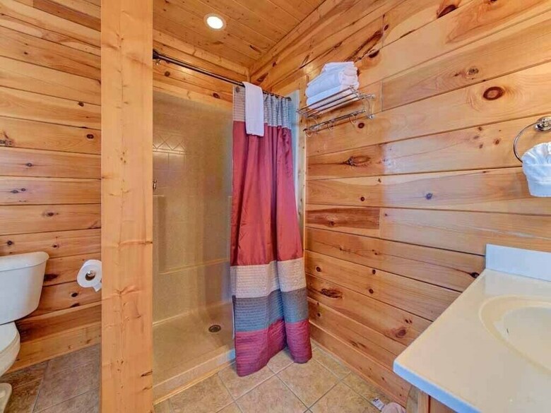 Favored By Fortune - Three Bedroom Cabin