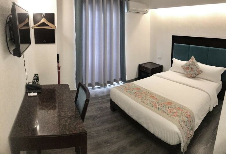 Hotel El Puerto Boracay