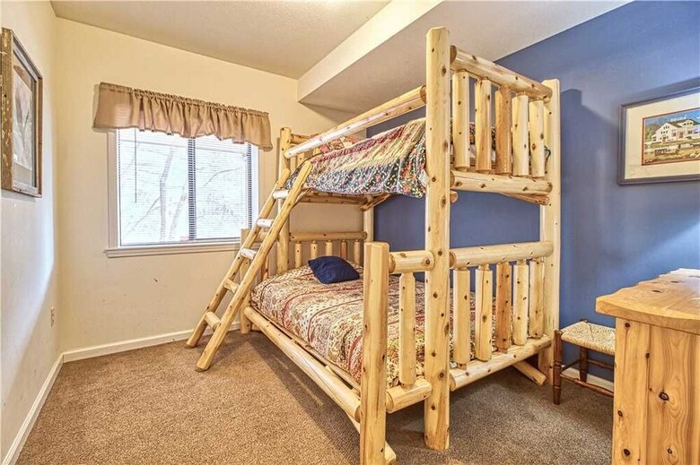 Eagles View 2 - Three Bedroom Cabin