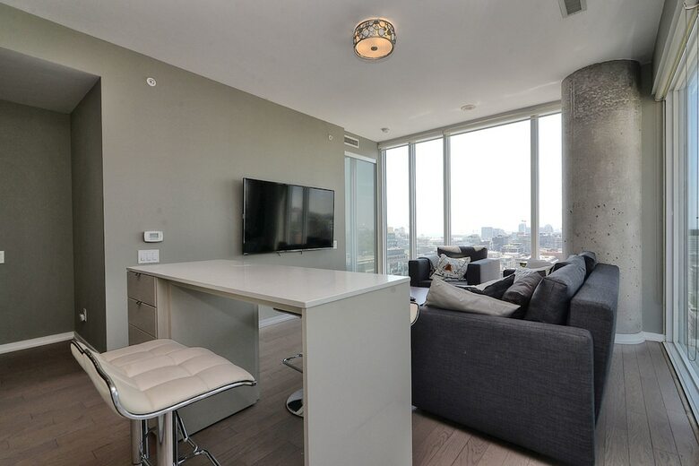 Applewood Suites - Toronto Peter Street