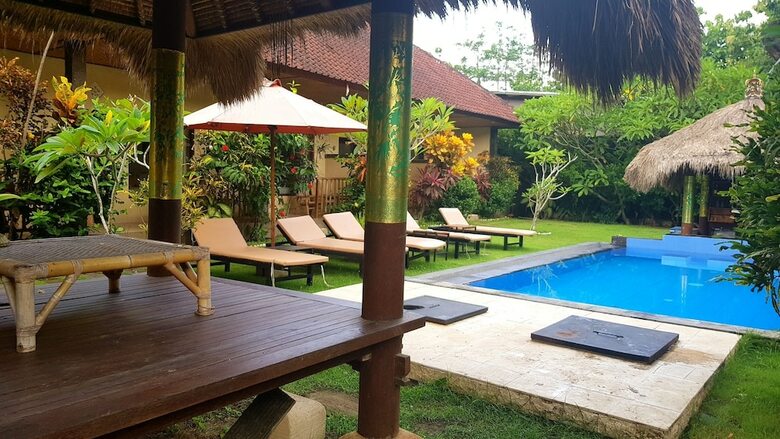 Bed & Breakfast Balangan Surf Homestay