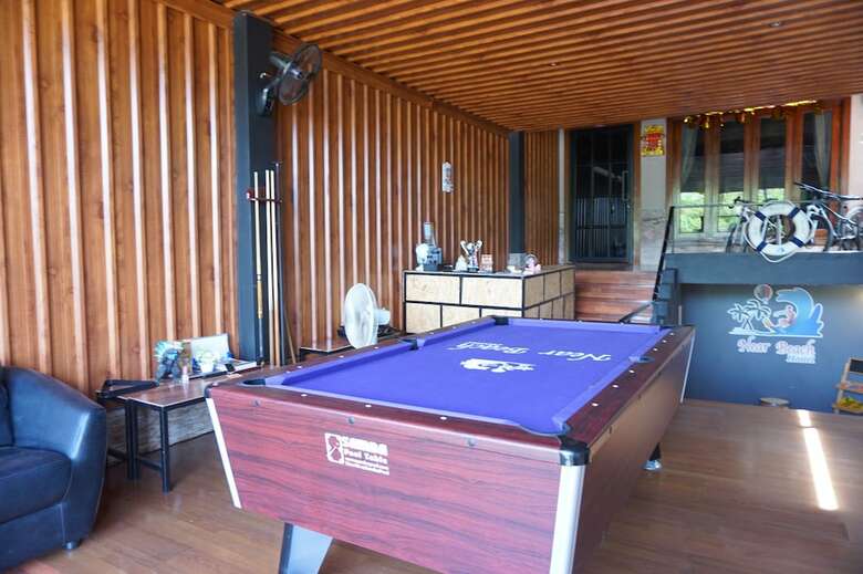 Hostal Near Beach Hostel - Adults Only