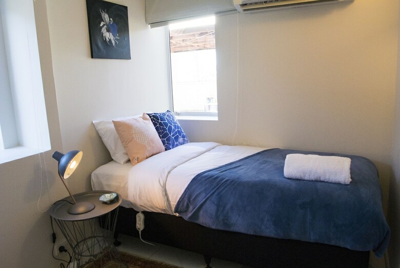 Clef's Guest House On Coronation Road