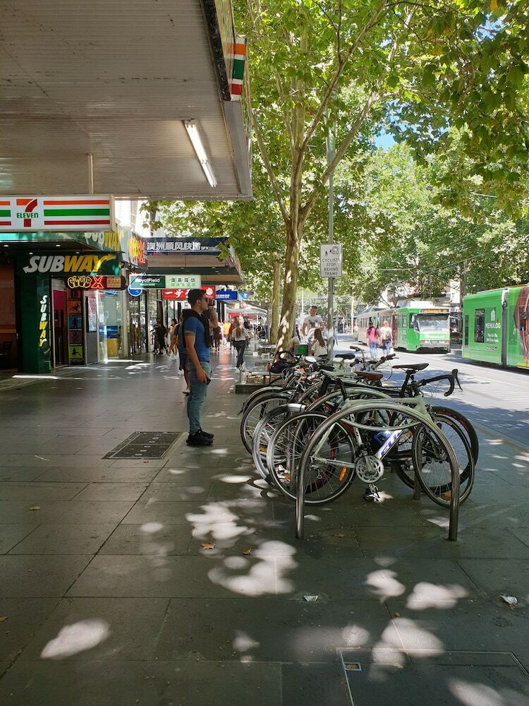 Arden Motel North Melbourne Pty Ltd