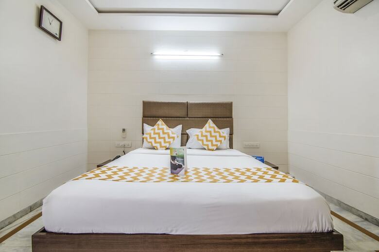 Fabhotel Cosy Tree Homes Sector 62