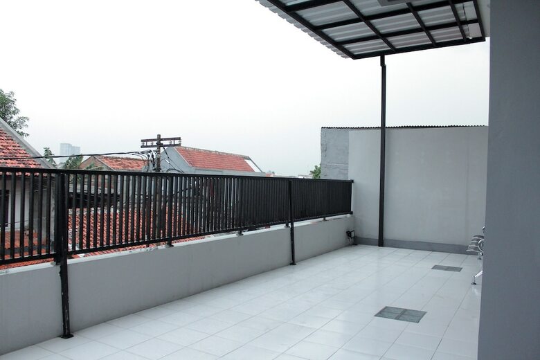Hostal Oyo 121 Rumah Ayub Syariah