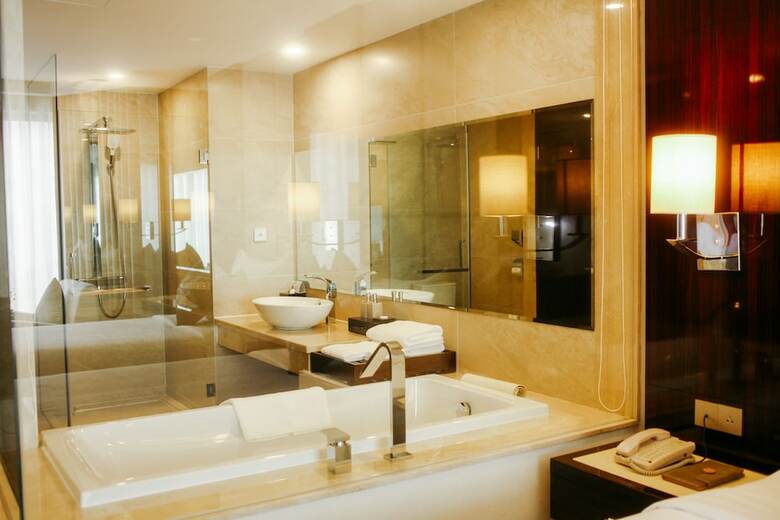 Central Luxury Ha Long Hotel