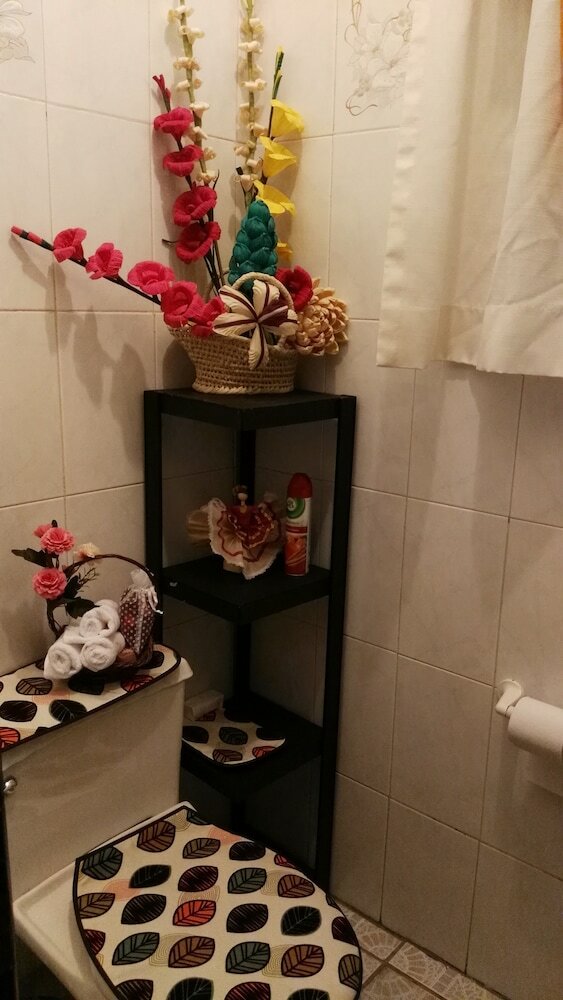 Lia Ajijic - Lakeside B&B