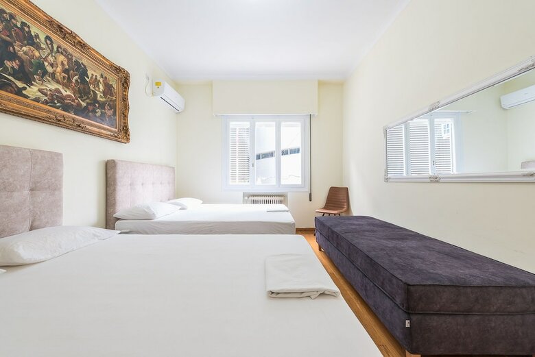 Victoria Queens Palace Apartments