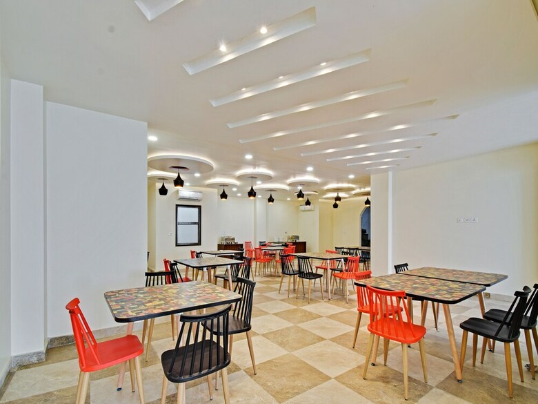 Hotel Oyo Flagship 439 Krishna Living