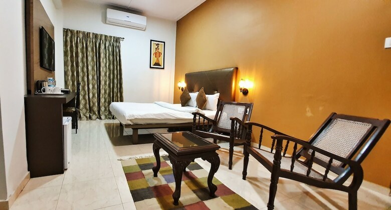 Hotel Vimal Holidays Resort