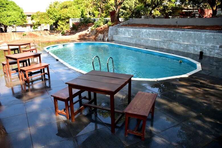 Hotel Vimal Holidays Resort
