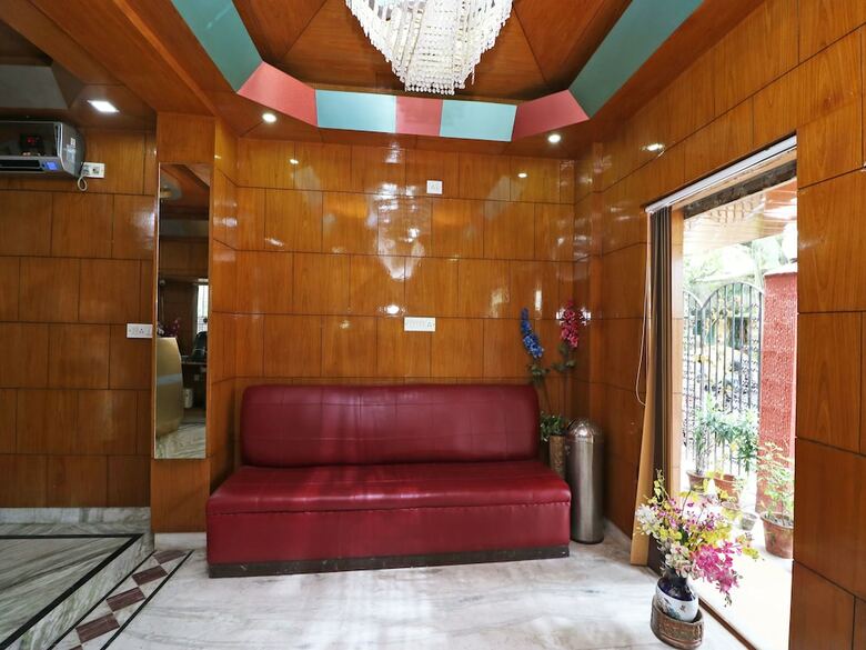 Oyo 4954 Hotel Wild Orchid