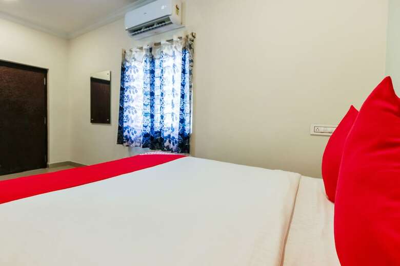 Hotel Oyo 24993 Royal Inn