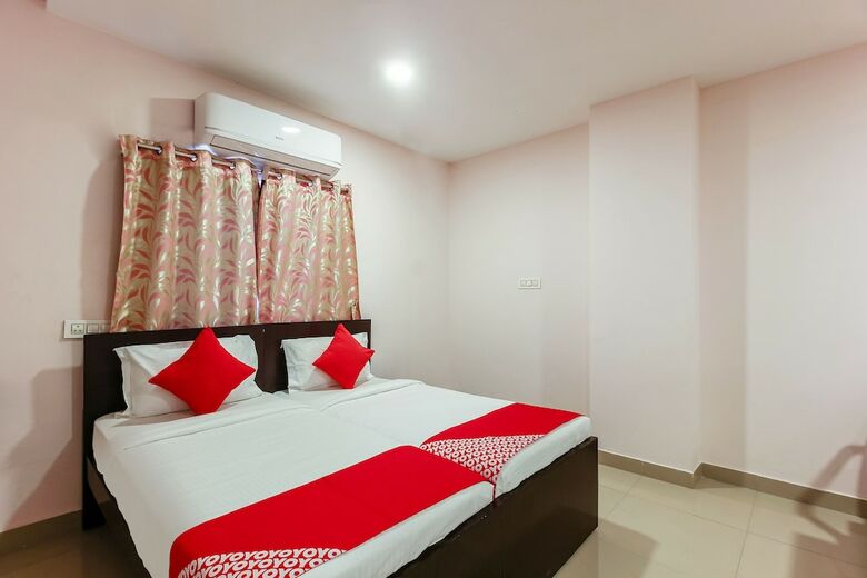 Hotel Oyo 24993 Royal Inn