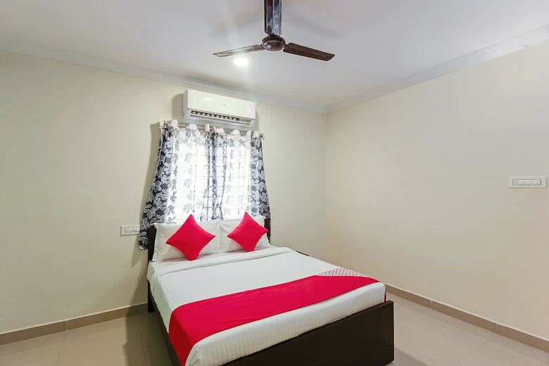 Hotel Oyo 24993 Royal Inn