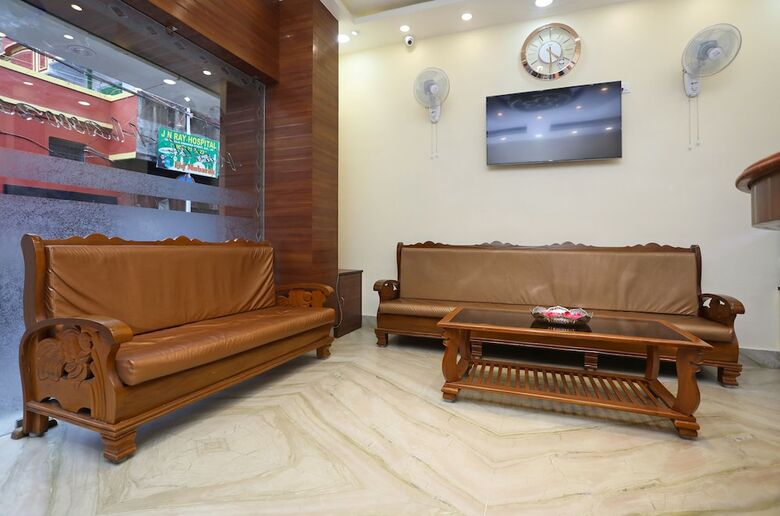 Oyo 7741 Hotel Hamza International