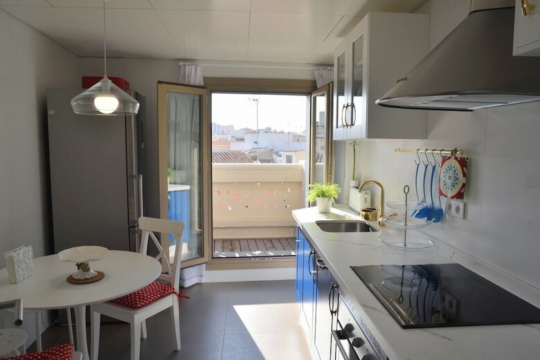 Apartamentos Homely M�laga �tico "la Malaguese"