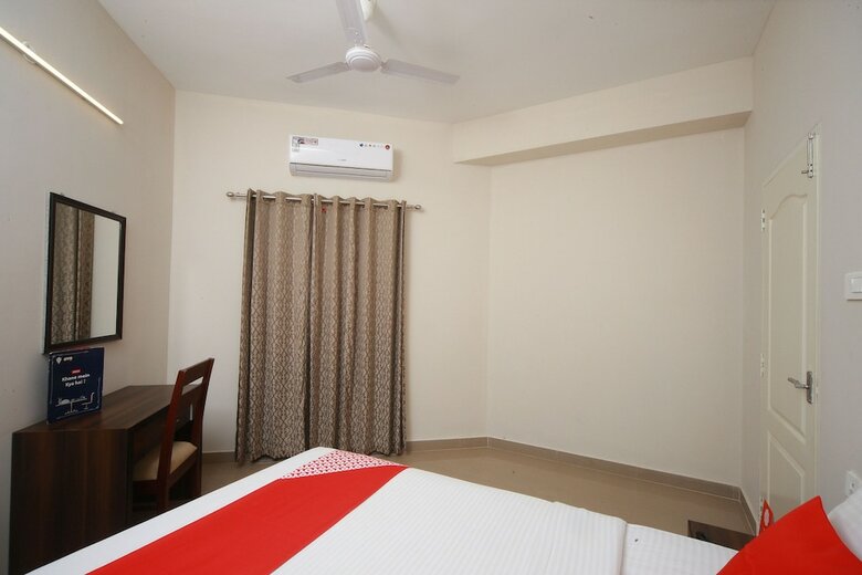 Hotel Oyo 27660 Aptin Vanila Suites