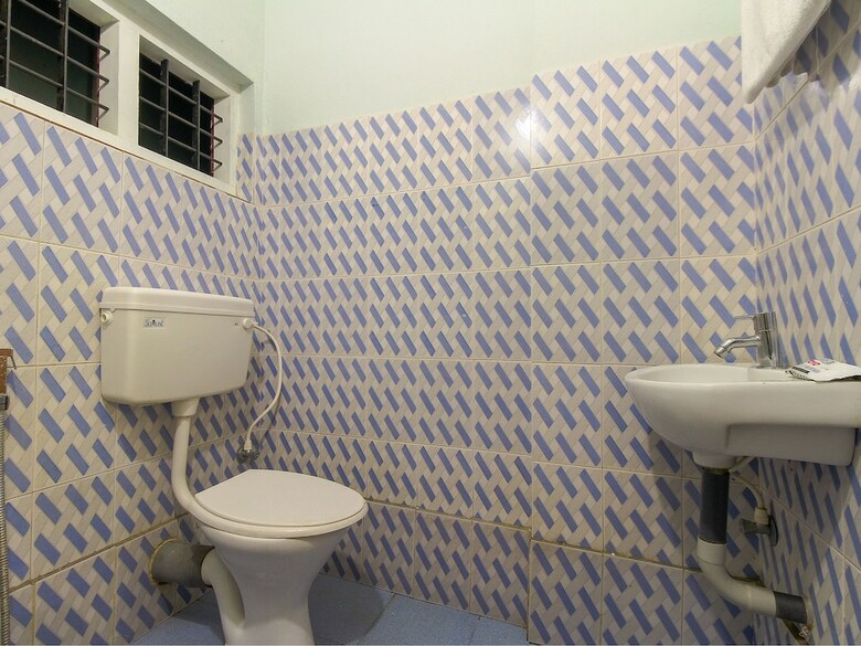 Hotel Oyo 23107 Rasha Residency
