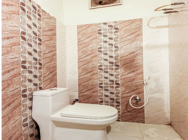 Hotel Oyo 22681 R Inn