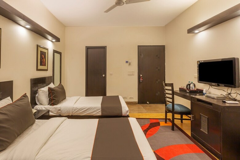 Hotel Edition O 30065 Regale Inn