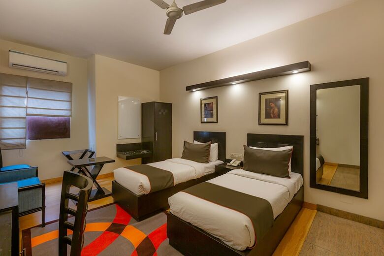 Hotel Edition O 30065 Regale Inn