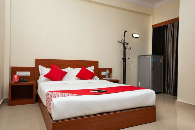 Hotel Oyo 23518 Moon Bay