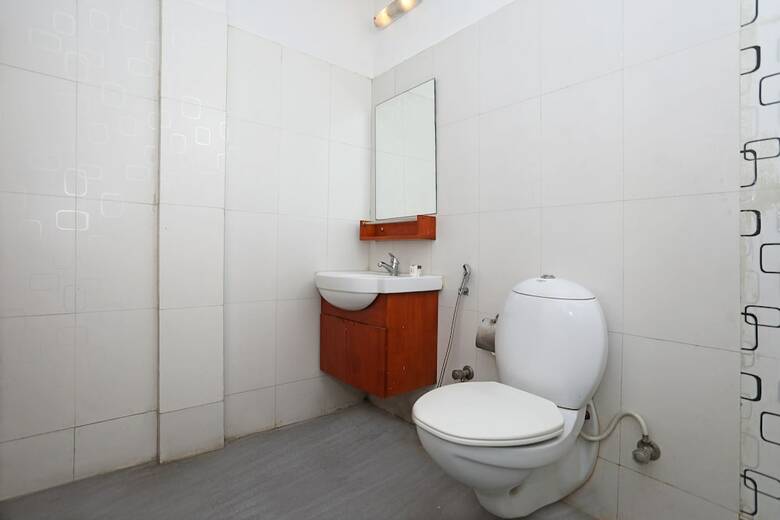 Oyo 25093 Hotel Thamam
