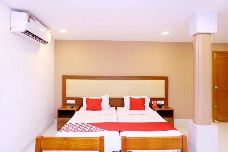 Oyo 25093 Hotel Thamam