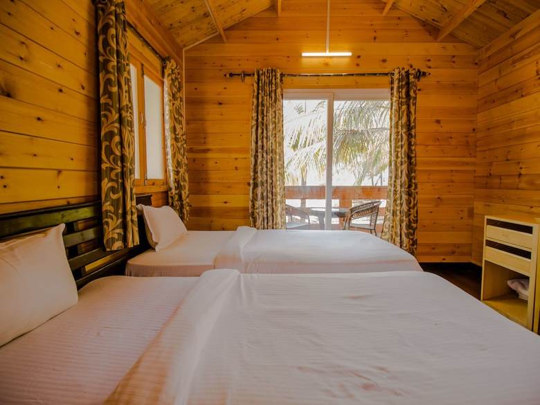 Hotel Oyo 14147 Home Beach Facing Cottages Morjim