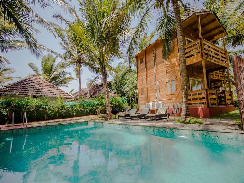 Hotel Oyo 14147 Home Beach Facing Cottages Morjim