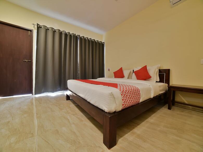Hotel Oyo 26850 Casa de Lamore