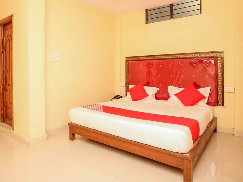 Hotel Oyo 7343 Al Shareef Palace
