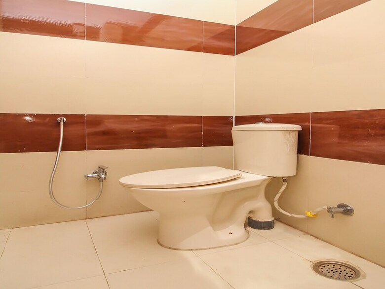 Hotel Oyo 7343 Al Shareef Palace