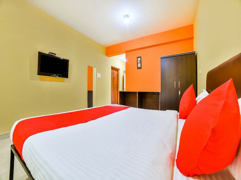 Hotel Oyo 16005 Sunshine Homes