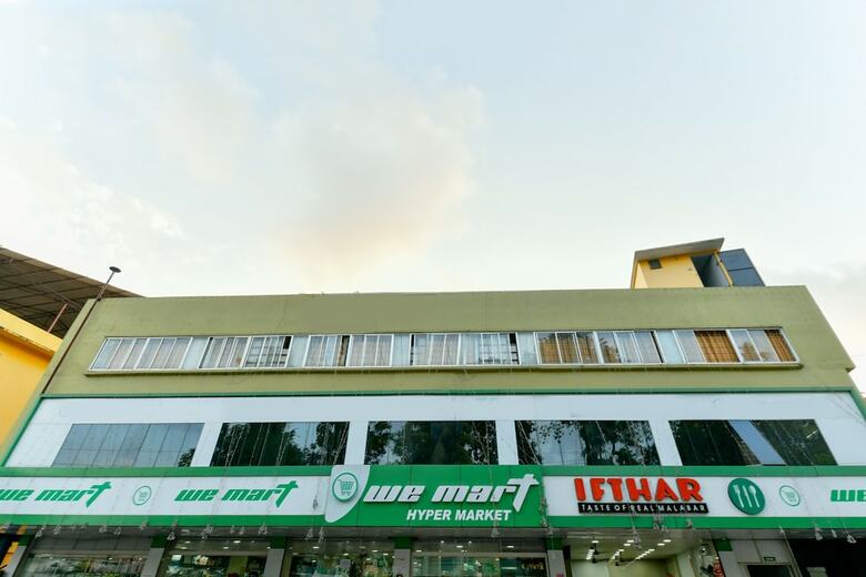 Hotel Oyo 24607 Lotus Residency
