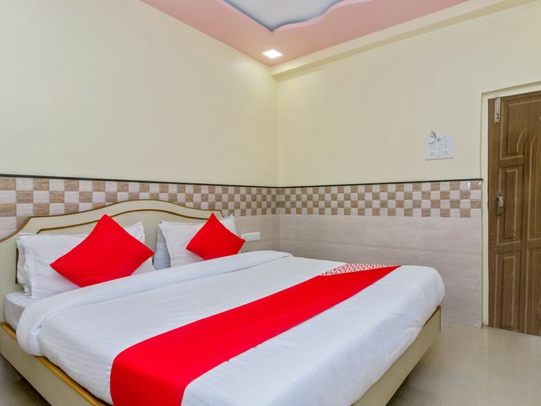 Oyo 22048 Trio Hotel