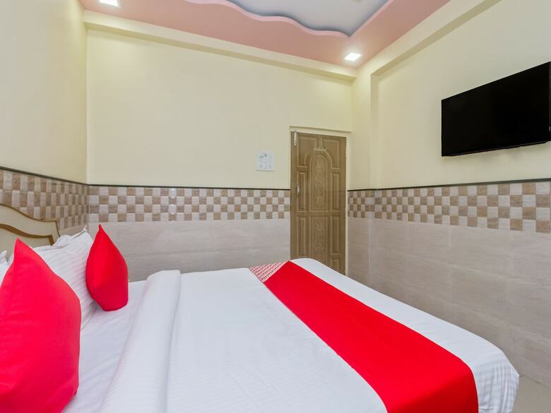Oyo 22048 Trio Hotel