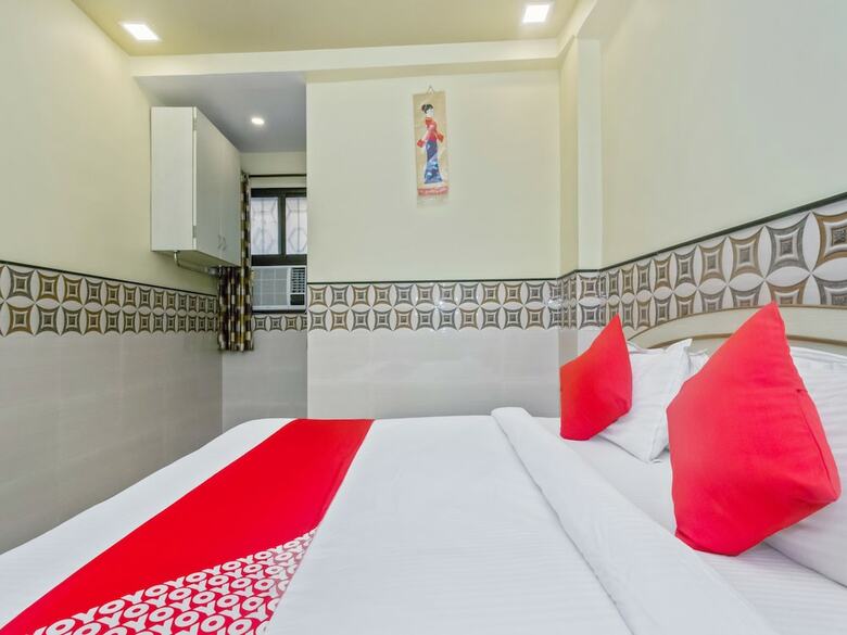 Oyo 22048 Trio Hotel