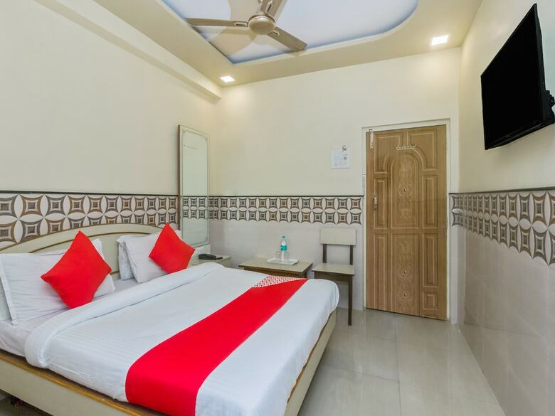 Oyo 22048 Trio Hotel