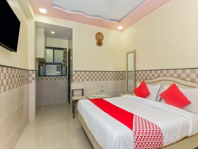 Oyo 22048 Trio Hotel