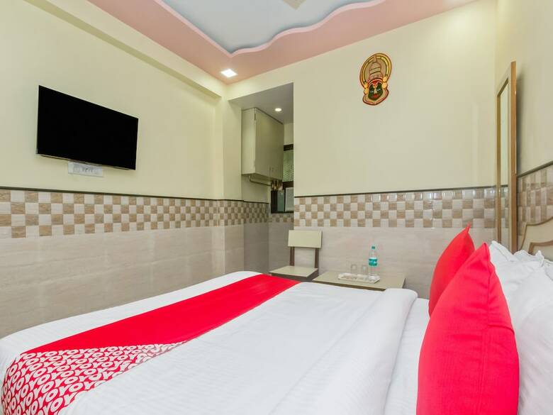 Oyo 22048 Trio Hotel