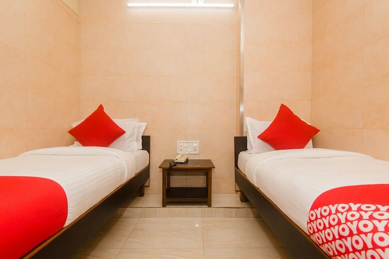 Oyo 19590 Hotel Kamal