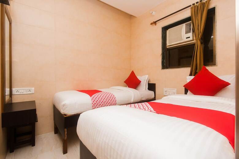 Oyo 19590 Hotel Kamal
