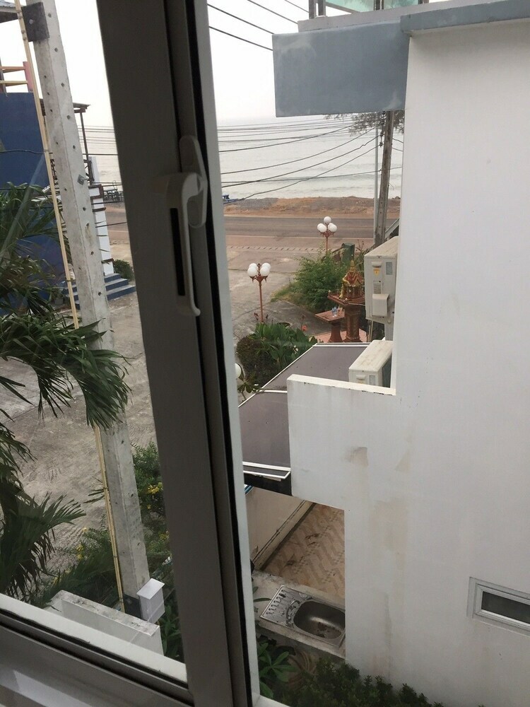 Hotel Khung Wimarn Beach Home