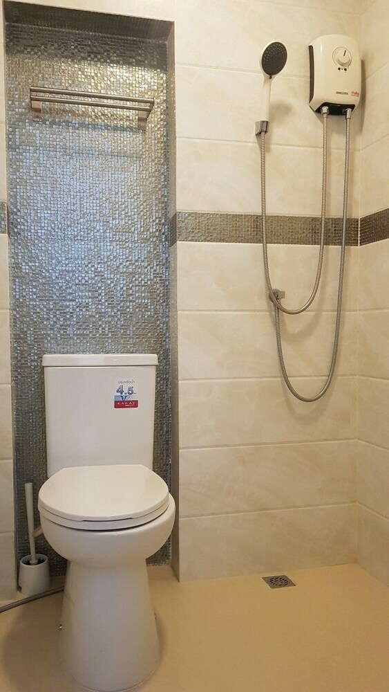 Hotel Khung Wimarn Beach Home