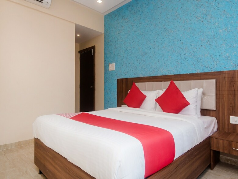 Hotel Oyo 17391 Arya Residency