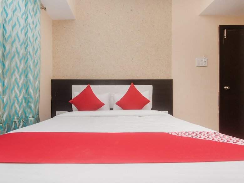 Hotel Oyo 17391 Arya Residency