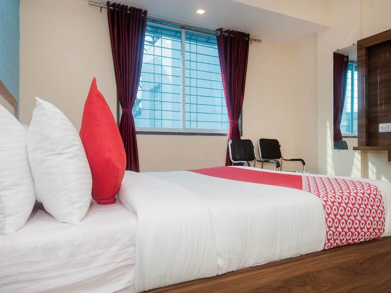Hotel Oyo 17391 Arya Residency